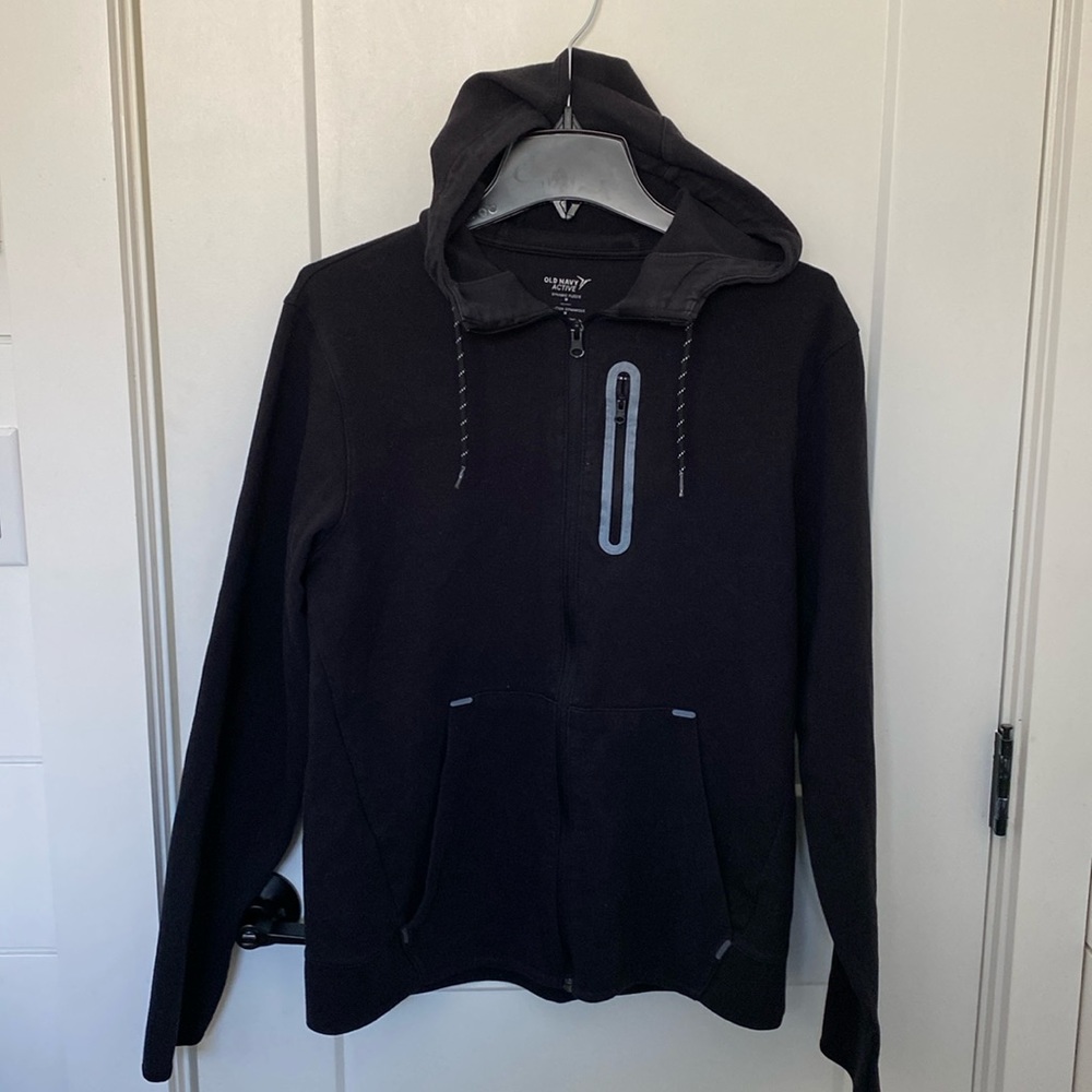 Men’s medium old navy dynamic fleece zipper hoodie jacket